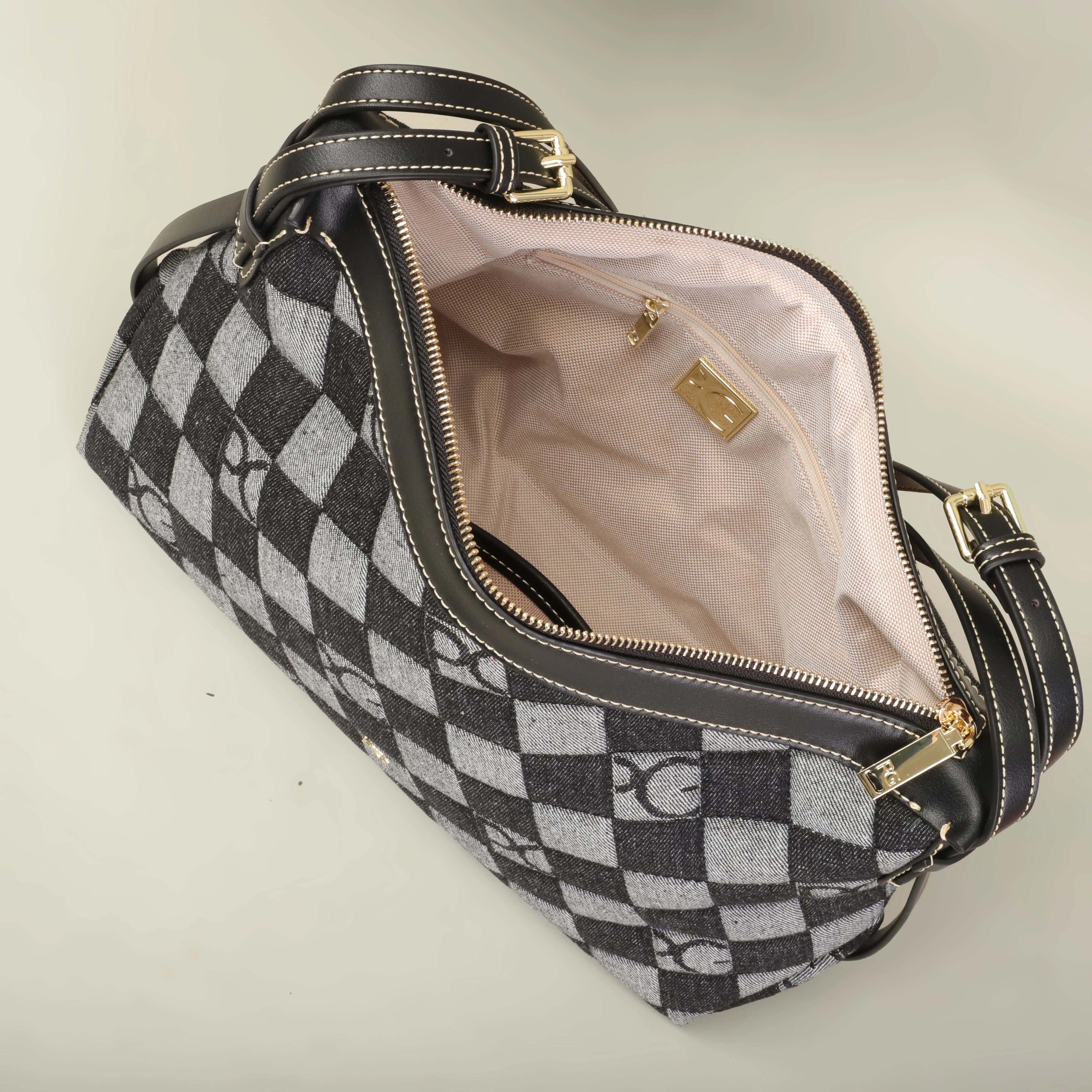 The Selina Crossbody