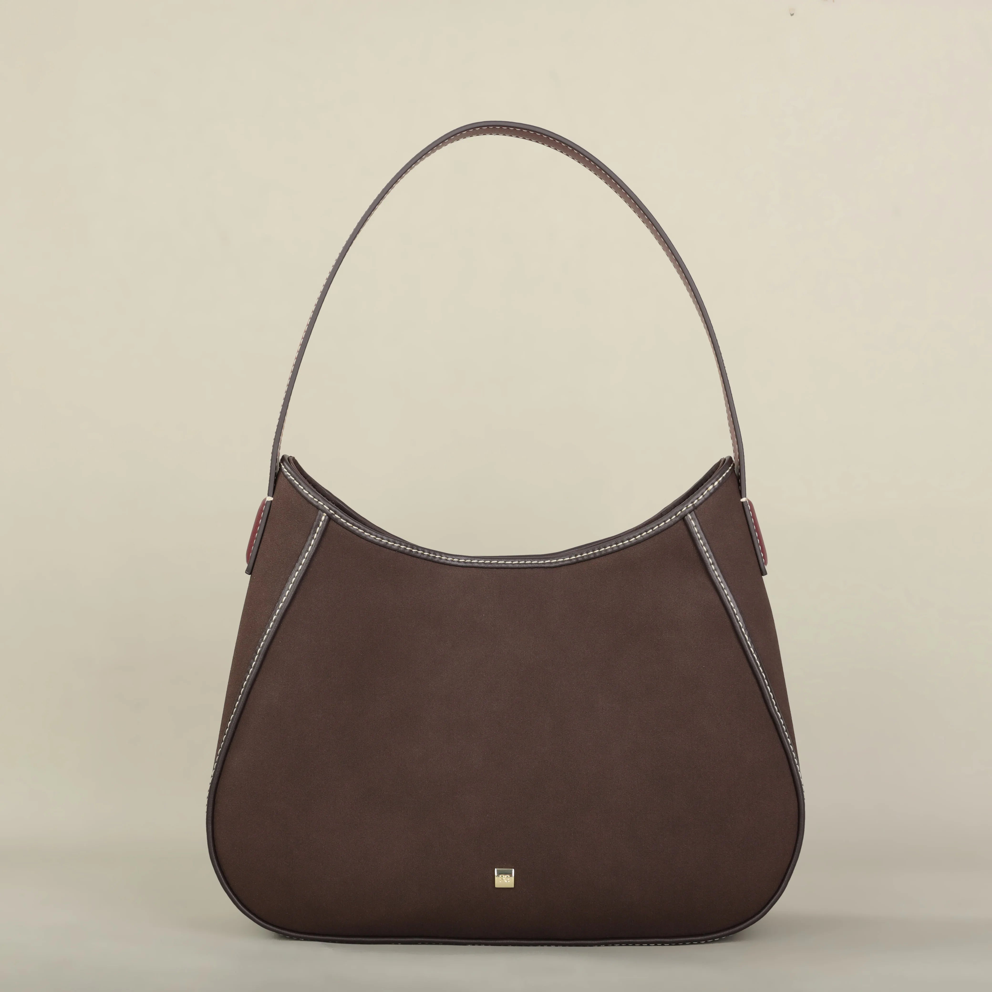 The Evora Crossbody