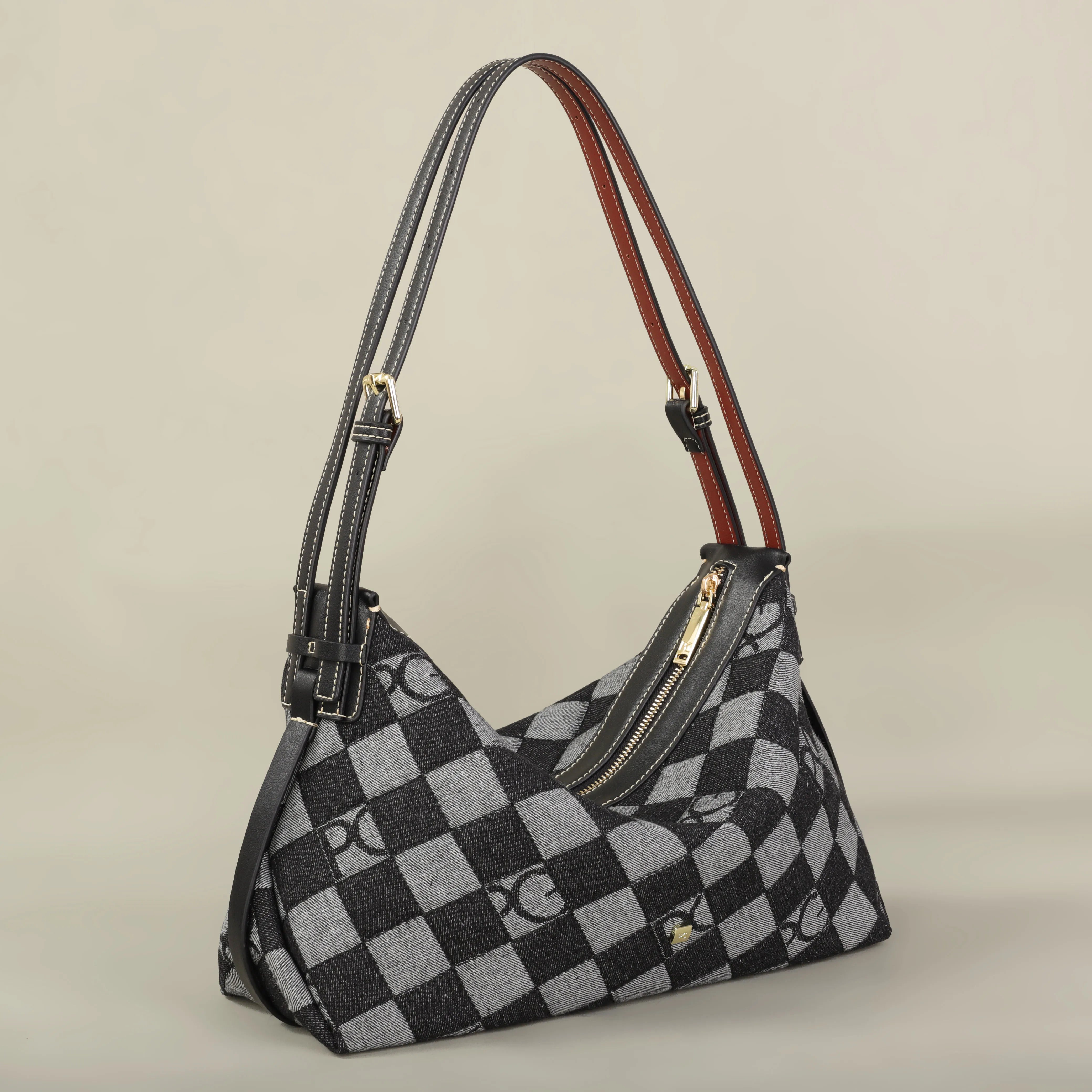 The Selina Crossbody