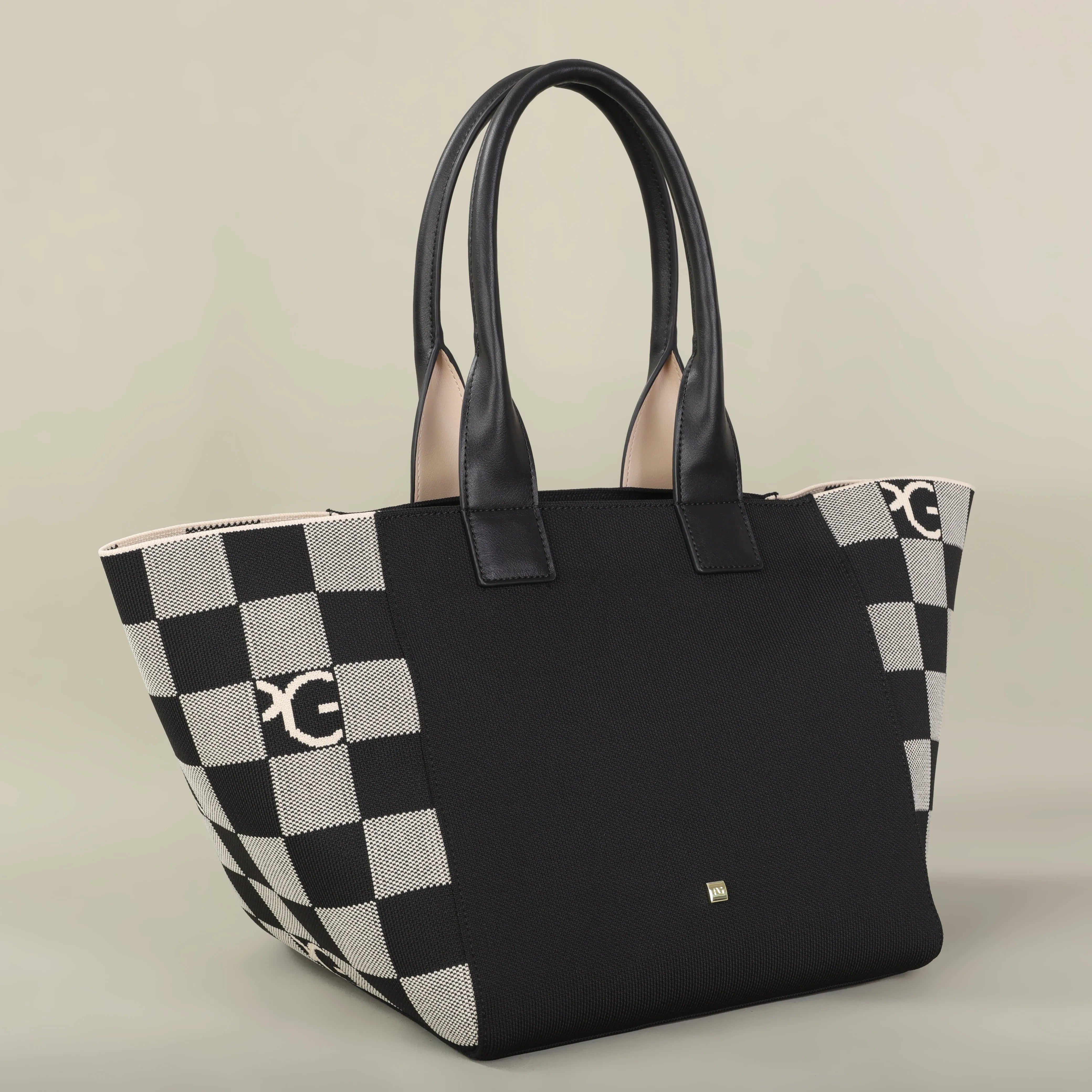 The Solara Tote
